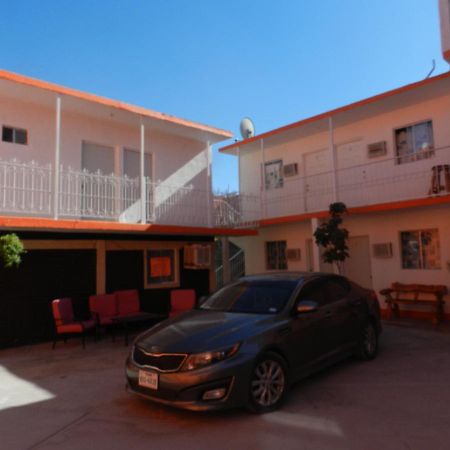 Consul Suites Ciudad Juárez Buitenkant foto