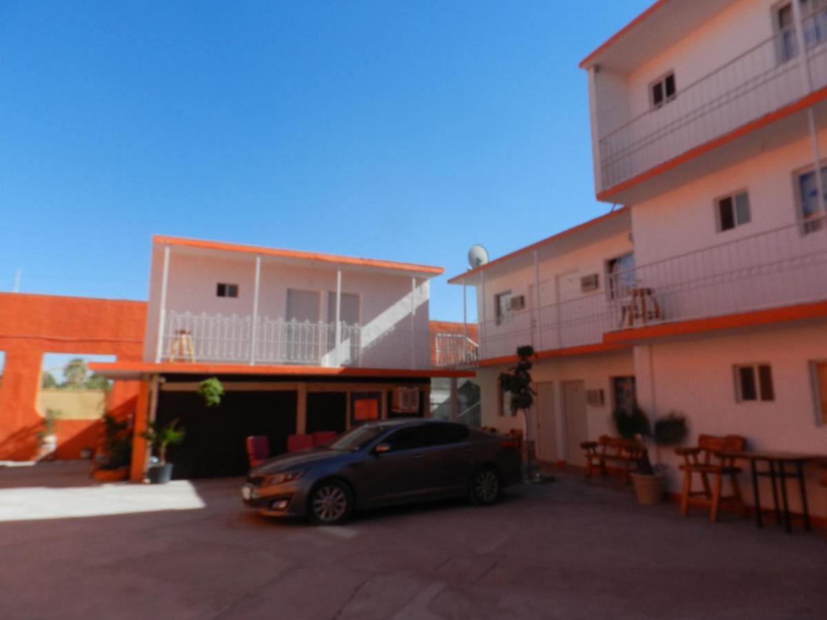 Consul Suites Ciudad Juárez Buitenkant foto
