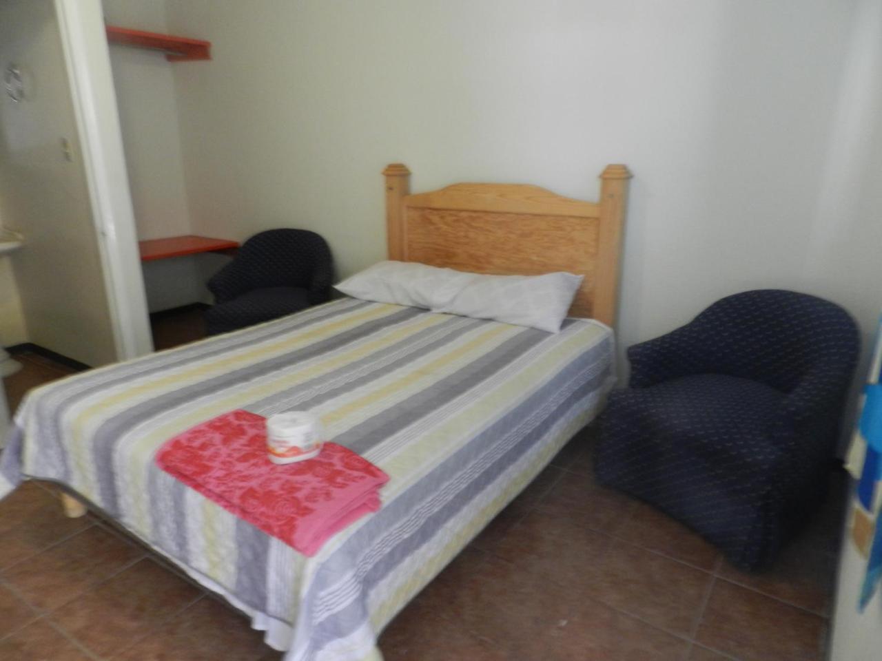 Consul Suites Ciudad Juárez Buitenkant foto
